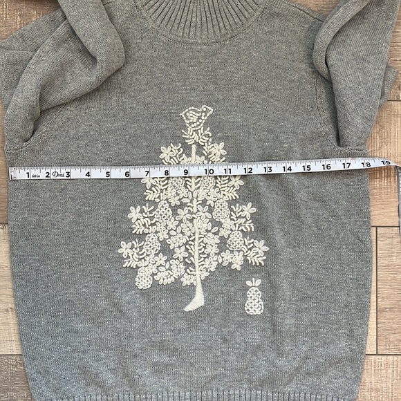 Appleseed long sleeve mock neck sweater gray with cream embroidery pear tree S - Picture 8 of 9